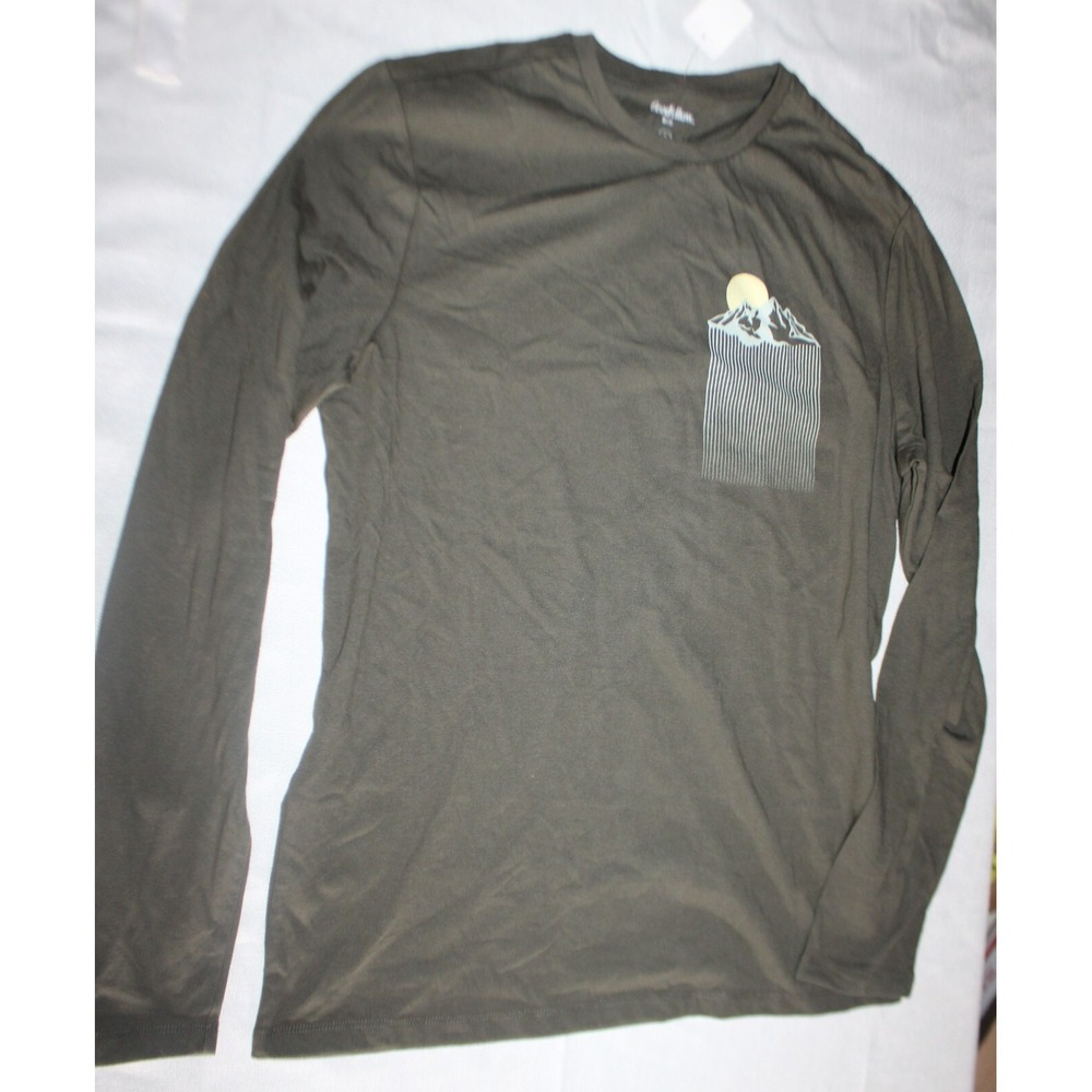 Men's Long Sleeve Graphic Crewneck T-Shirt - Goodfellow & Co size L